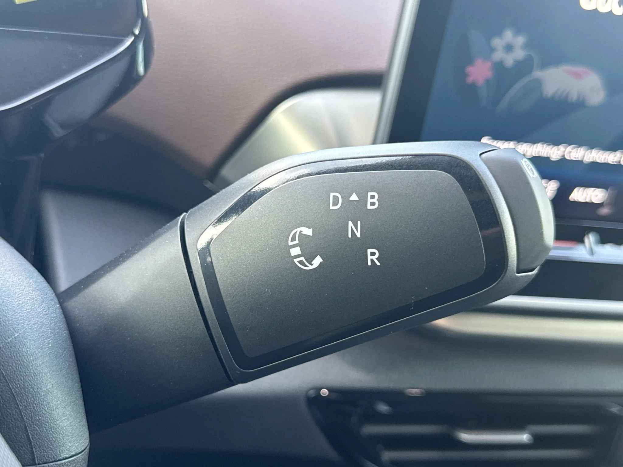 New 2026 Opal White Pearl Volkswagen Pro image 28