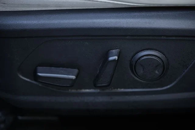 Used 2023 Deep Sea Hyundai SEL Convenience image 23