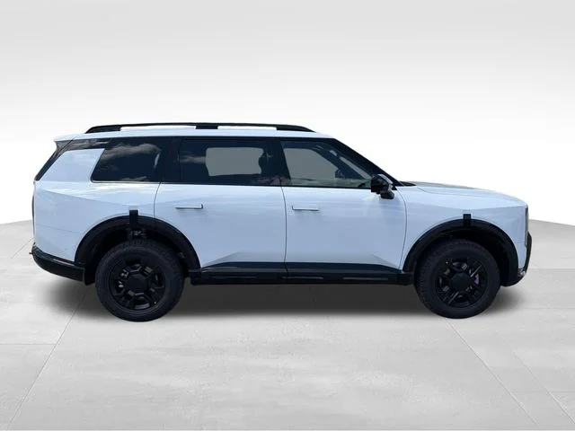 New 2027 Glacial White Pearl Kia X-Pro SX Prestige image 8