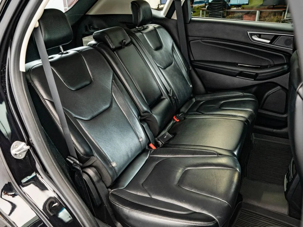Used 2019 Agate Black Metallic Ford Titanium image 46