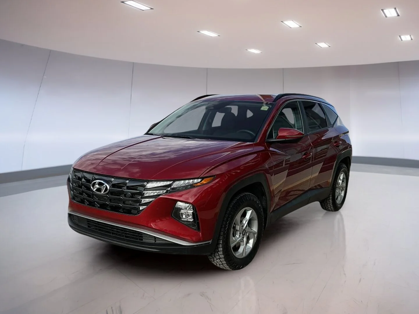 Used 2022 Red Hyundai Preferred image 3