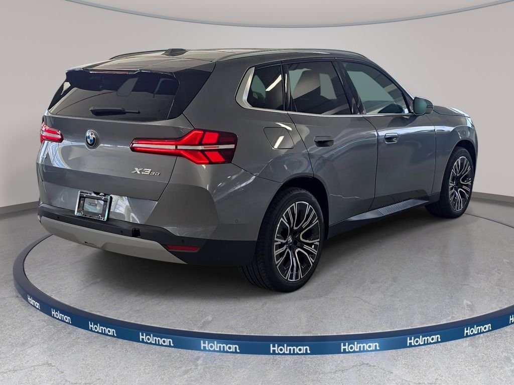 New 2026 Skyscraper Grey Metallic BMW 30 xDrive image 4