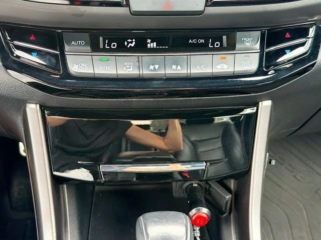 Used 2017  Honda Sport Special Edition image 16