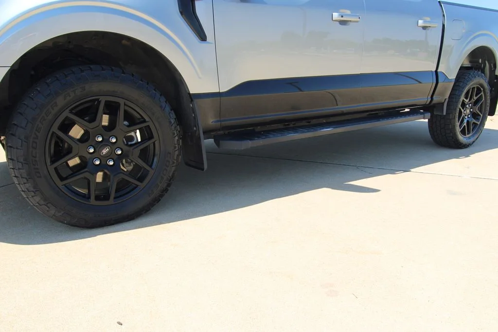 Used 2024  Ford XLT image 11