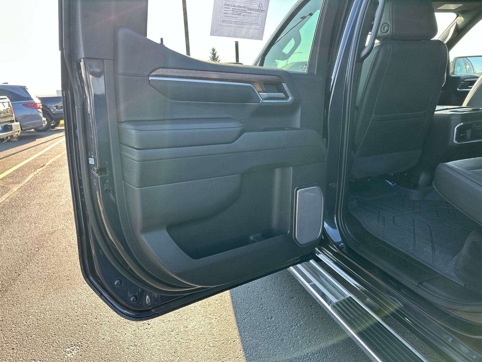 Used 2022 Gray Chevrolet High Country image 28