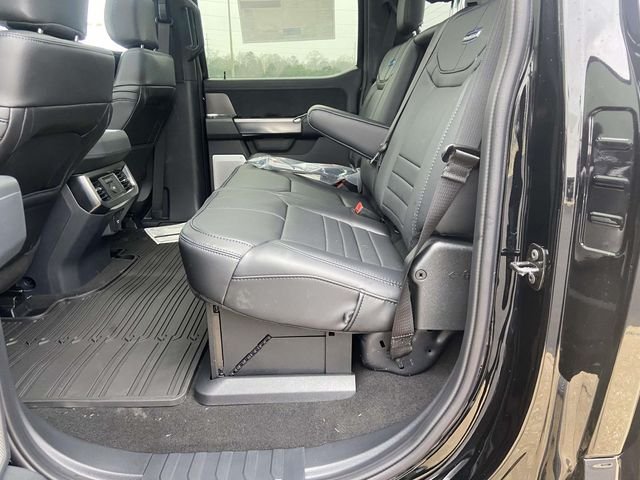 2026 Ford F-350 Super Duty Platinum - Photo 29