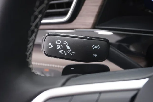 New 2026 Pure Gray Volkswagen 2.0T SEL image 28