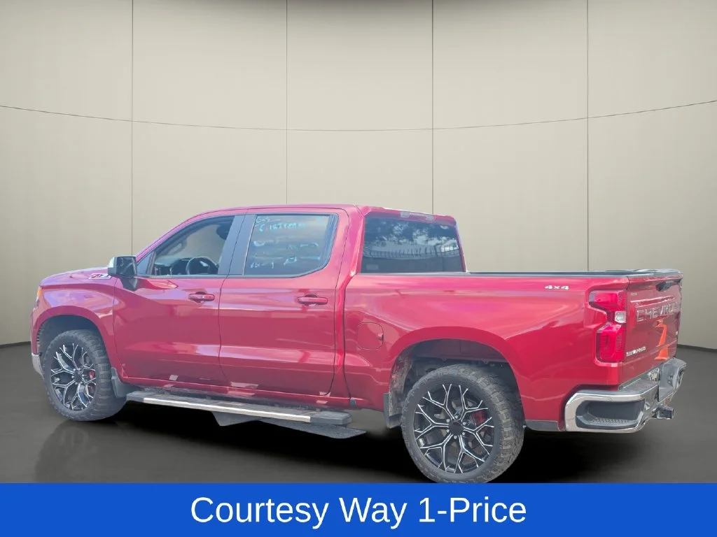 Used 2024 Red Chevrolet LT image 6