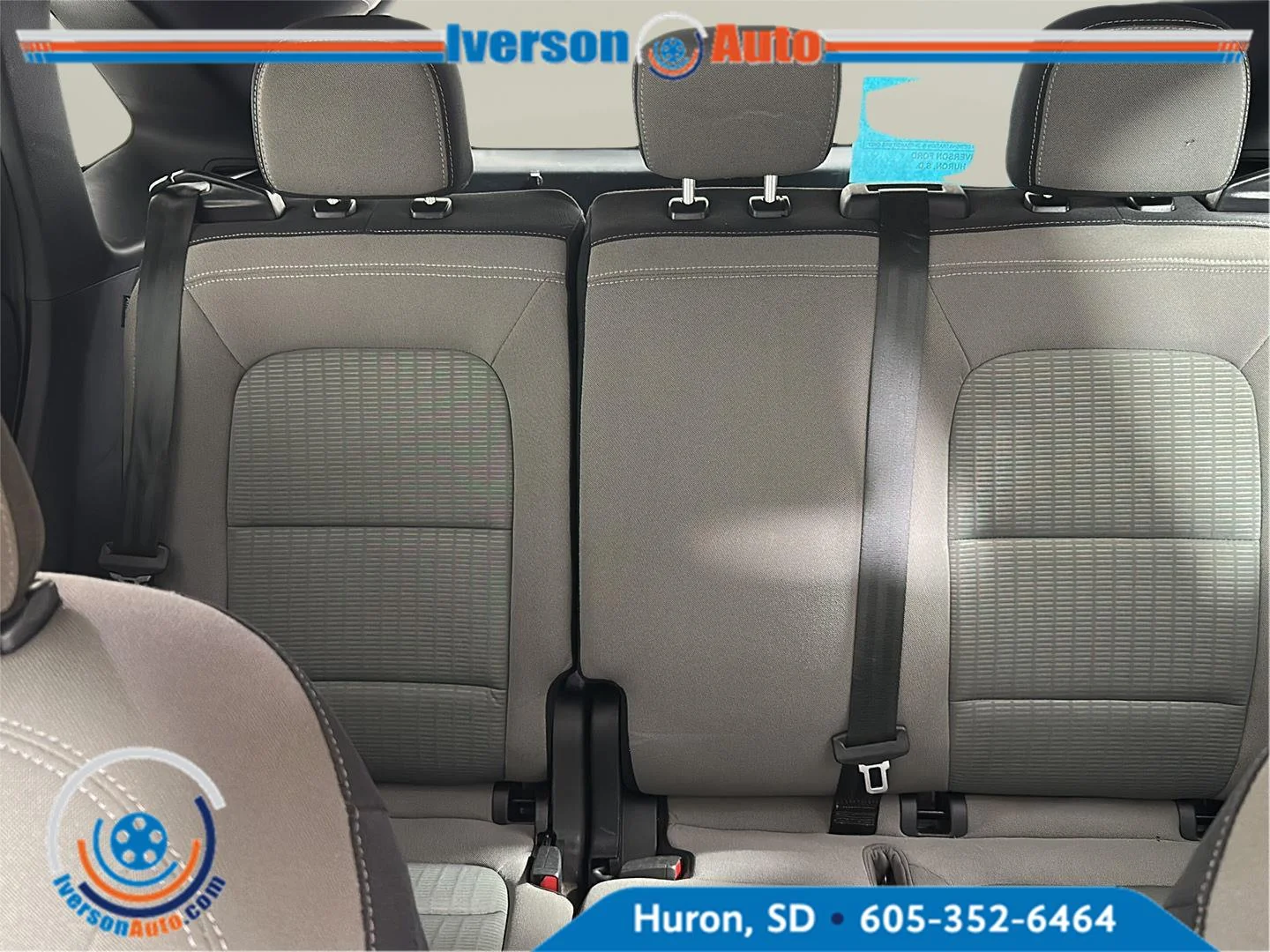 Used 2022 Iconic Silver Ford S image 24