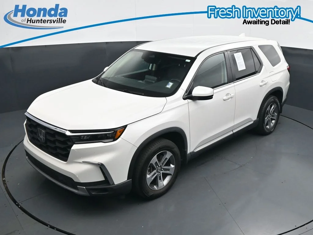 Used 2025 Platinum White Pearl Honda EX-L image 21