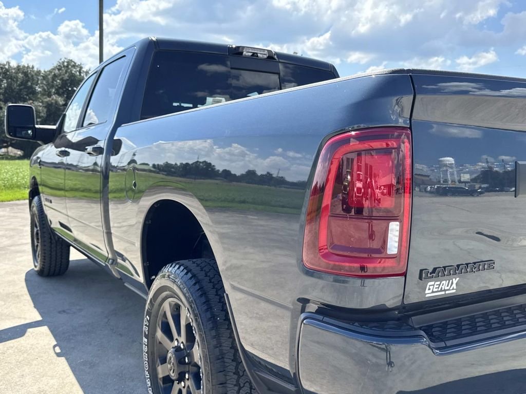 2026 RAM 2500 Laramie - Photo 12