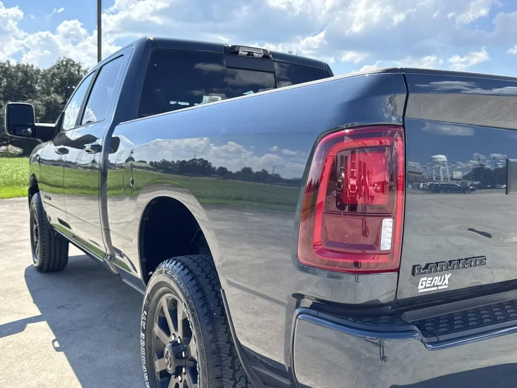 2026 RAM 2500 Laramie - Photo 12