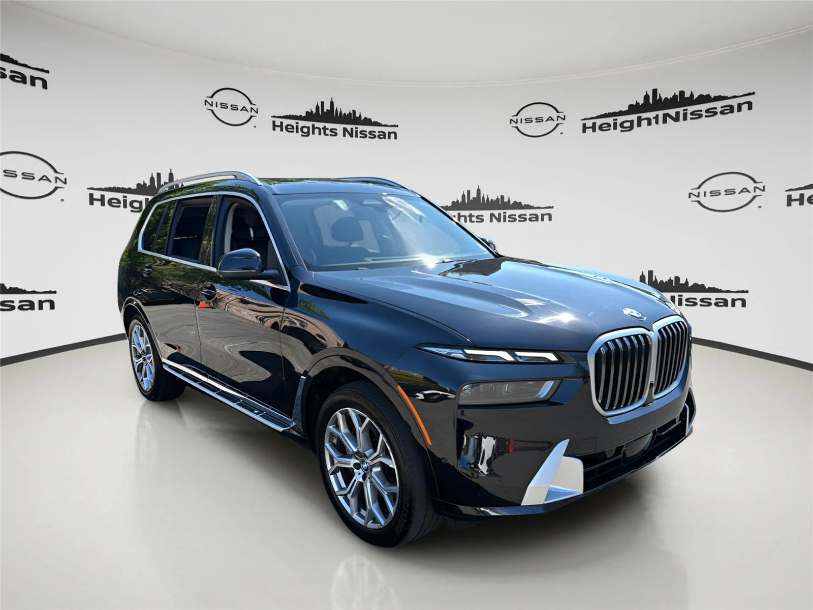 2025 BMW X7 40i - Photo 10