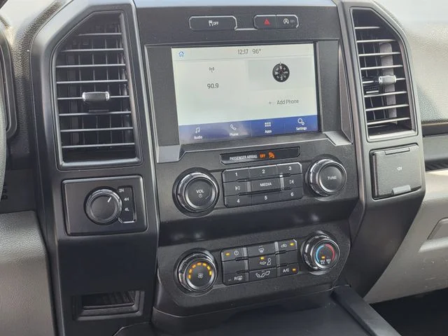 Used 2019 Black Metallic Ford XL image 9