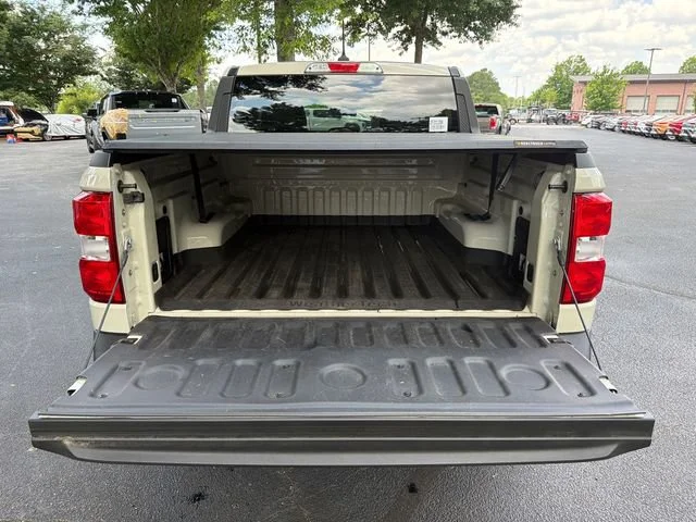 Used 2024 Beige Ford XLT image 18