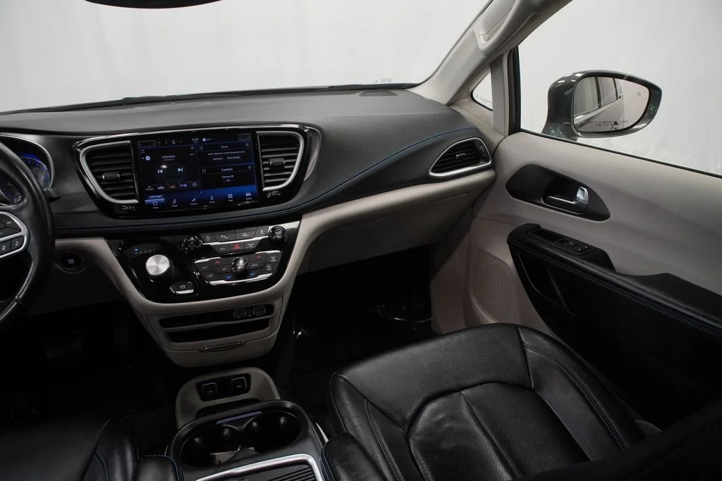 Certified Used 2021 Gray Chrysler Touring L image 28