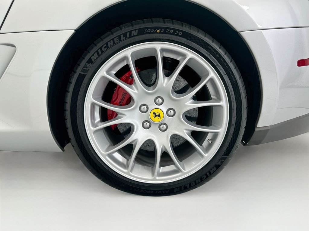 Used 2009  Ferrari  image 25