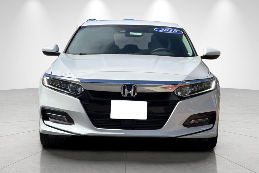 Used 2018 Platinum White Pearl Honda EX image 10