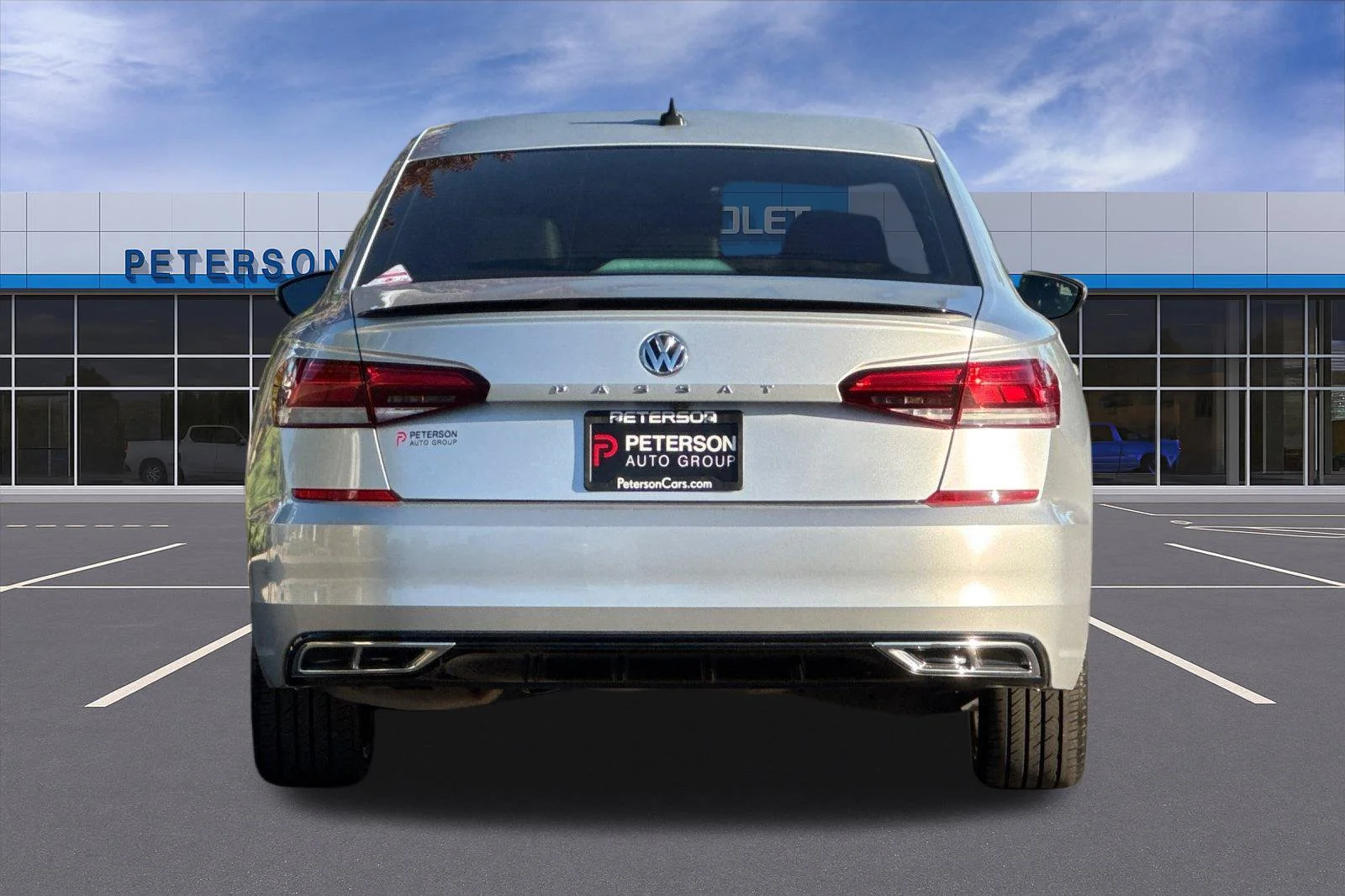 Used 2021 Silver Volkswagen 2.0T R-Line image 5