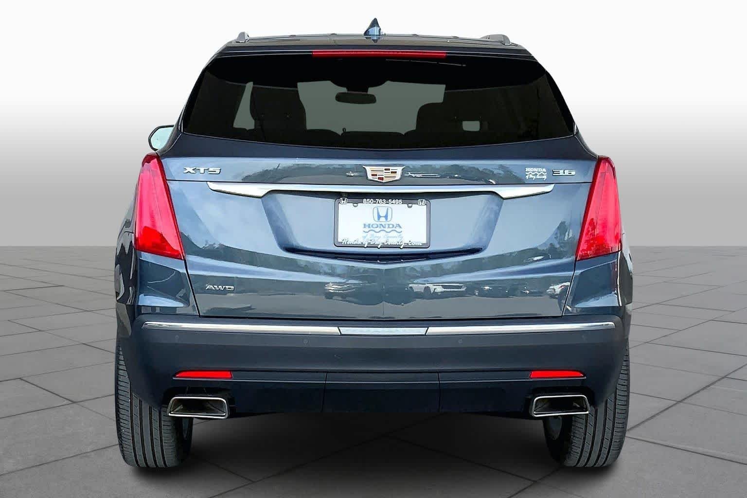 Used 2019 Shadow Metallic Cadillac Premium Luxury AWD image 5