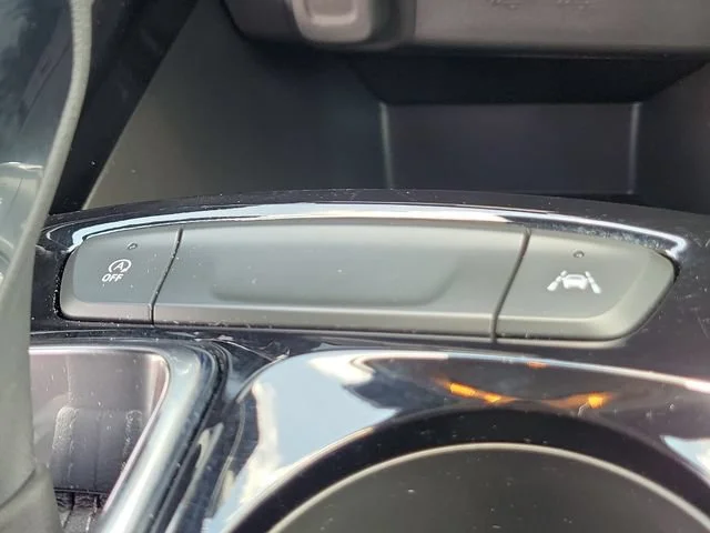 2025 Chevrolet Trax Activ - Photo 33