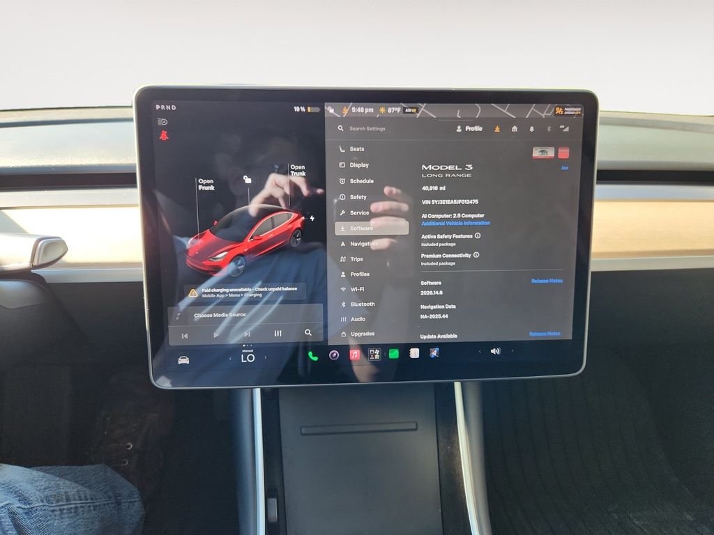 Used 2018 Black Tesla Long Range image 12