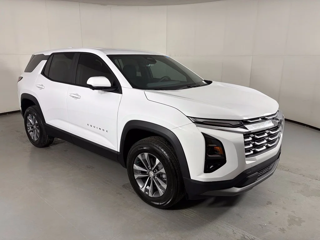 New 2027 Summit White Chevrolet LT image 2