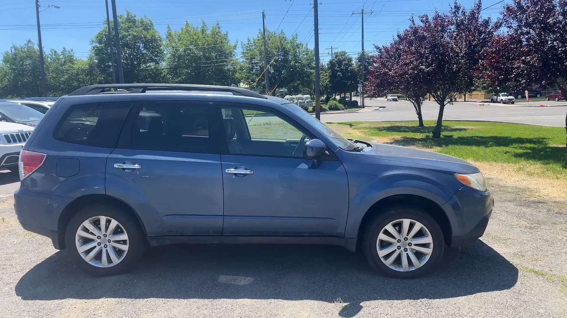 Used 2012 Gray Subaru  image 6