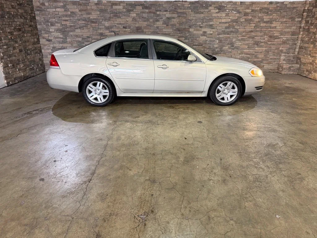 Used 2012 Gold Mist Metallic Chevrolet LT image 4