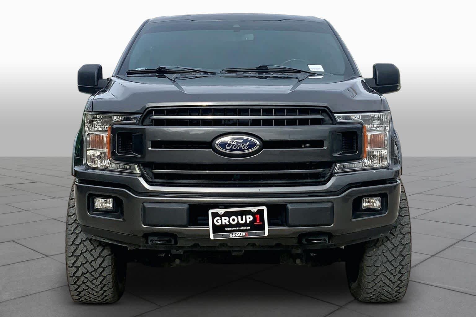 Used 2020 Magnetic Metallic Ford XLT image 3