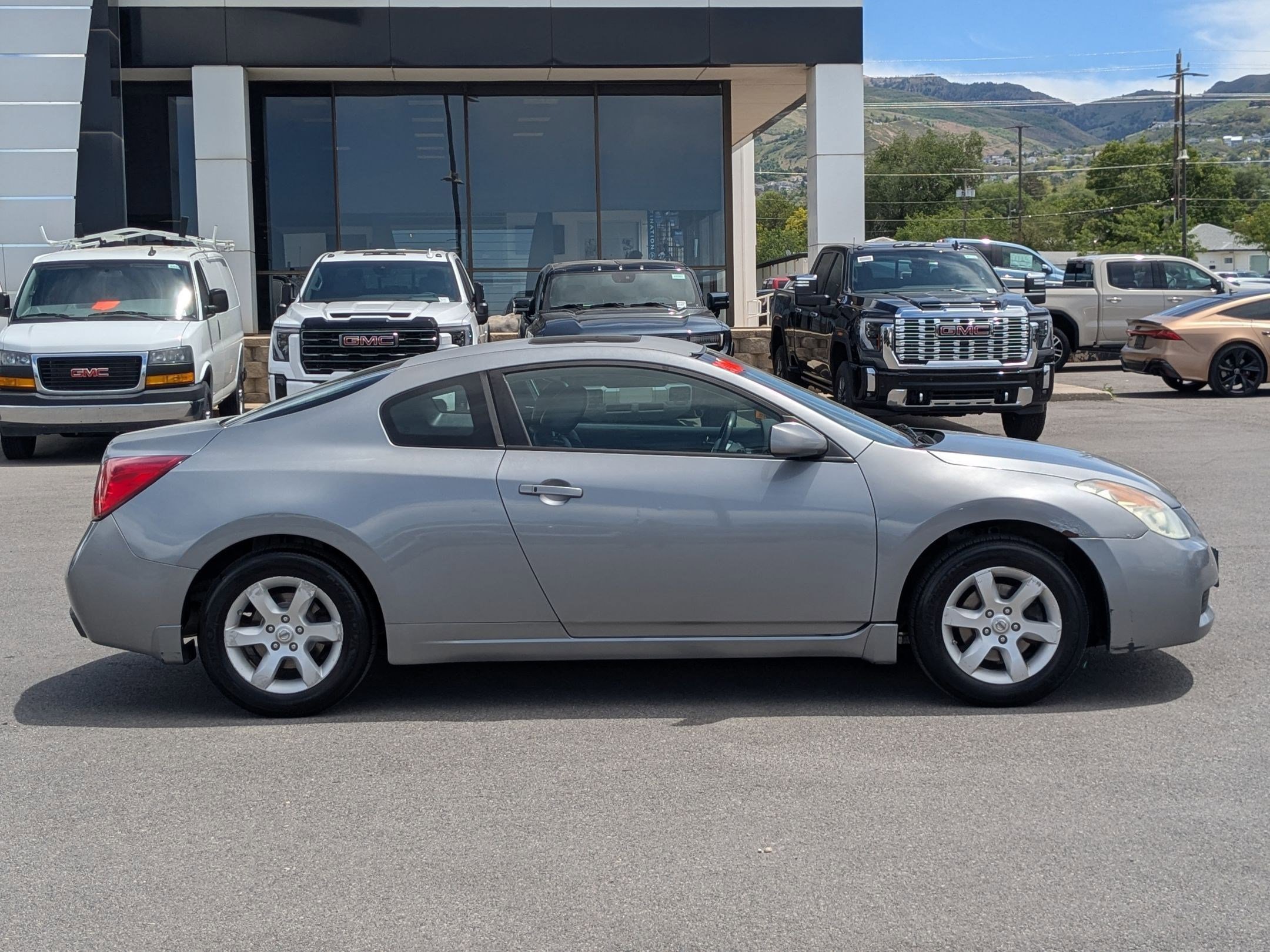 Used 2009 Precision Gray Metallic Nissan 2.5 S image 6