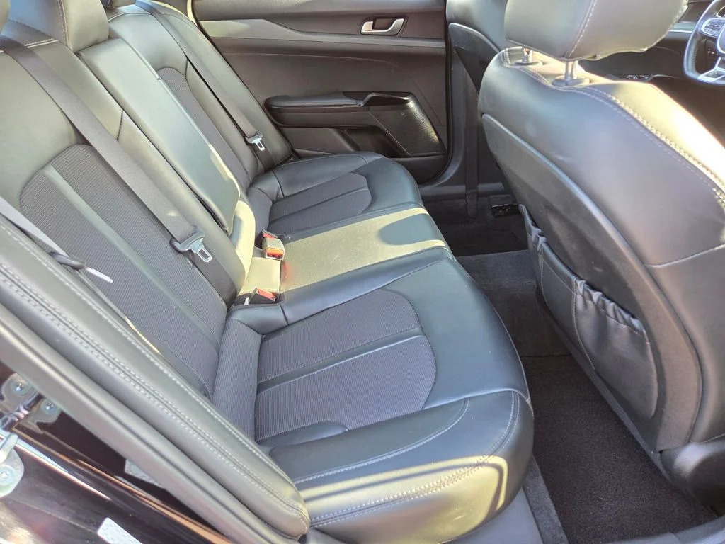 Used 2024 Black Kia GT-Line image 19