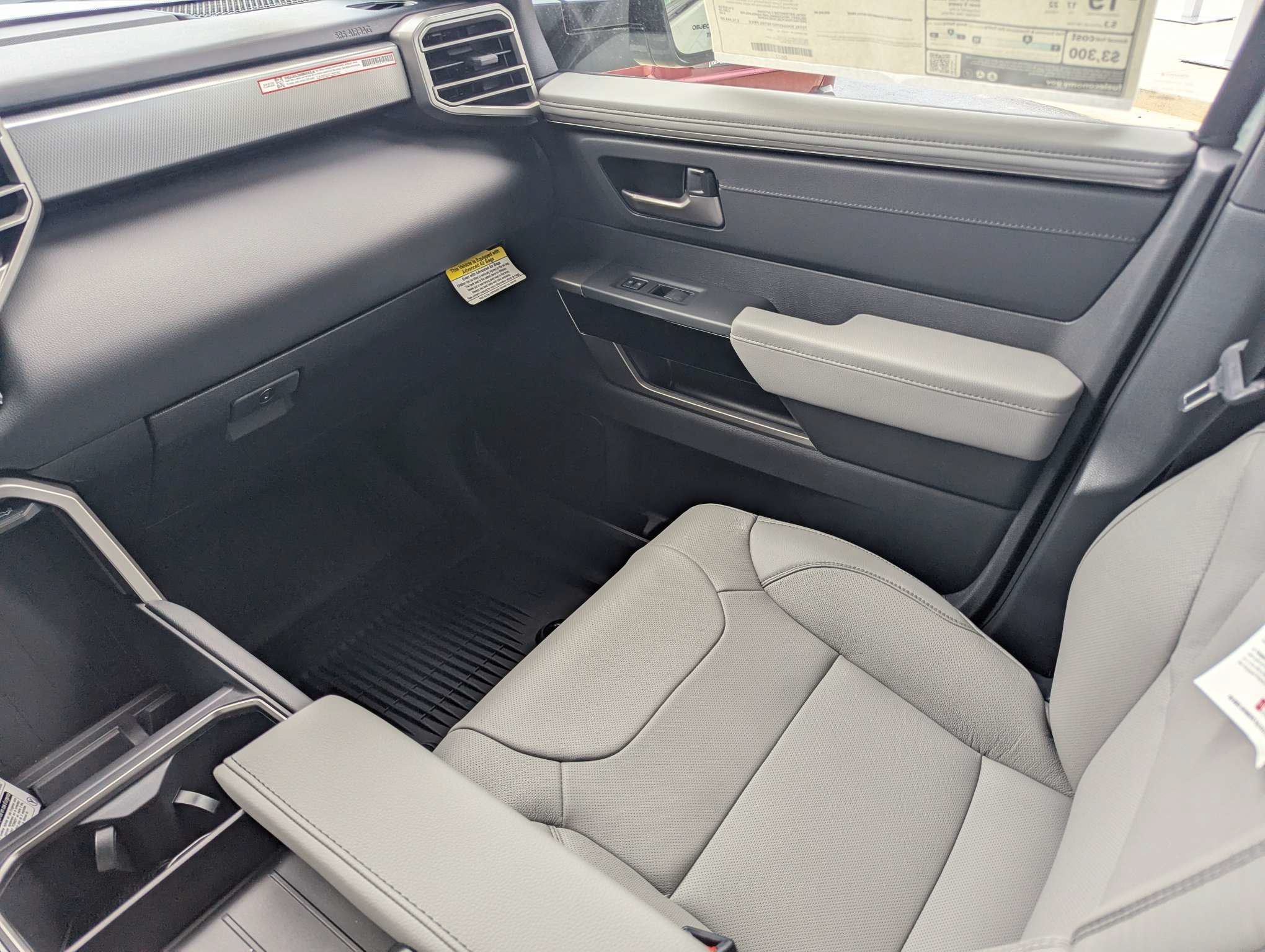 2026 Toyota Tundra Limited - Photo 18