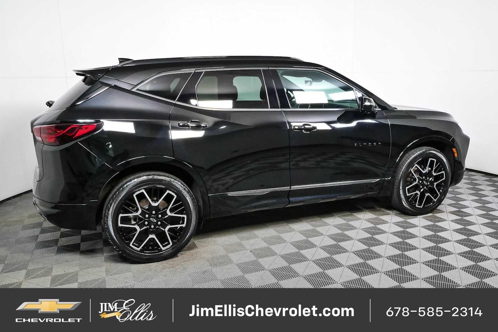 Certified Used 2023 Black Chevrolet RS image 2