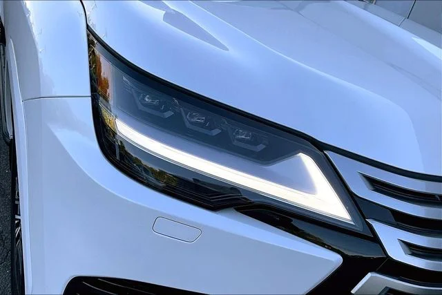 Certified Used 2025 EMINENT WHITE PEARL Lexus Luxury image 32