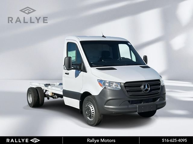 2024 Mercedes-Benz Sprinter 4500 170 WB HO's photo