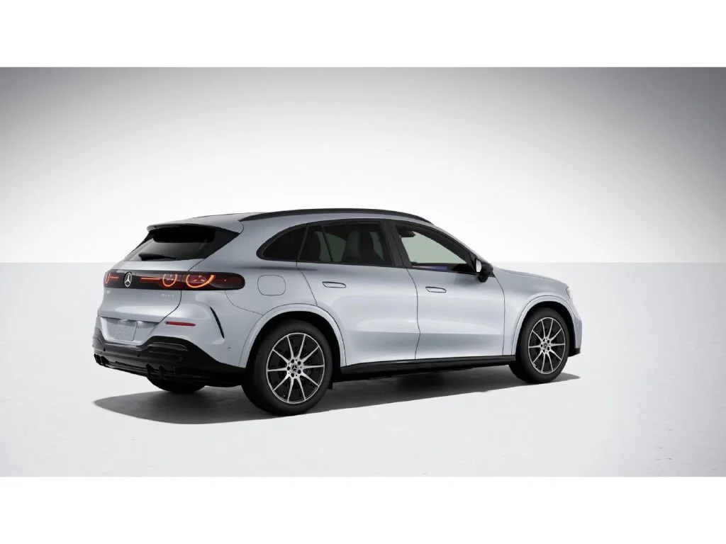 New 2027 Silver Mercedes-Benz GLC 400 image 20