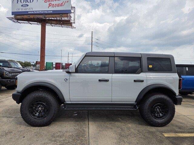 New 2026 Avalanche Gray Ford Outer Banks® image 2