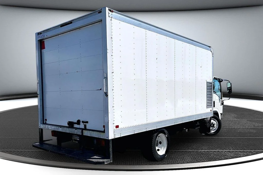 2022 Isuzu NRR - Photo 6