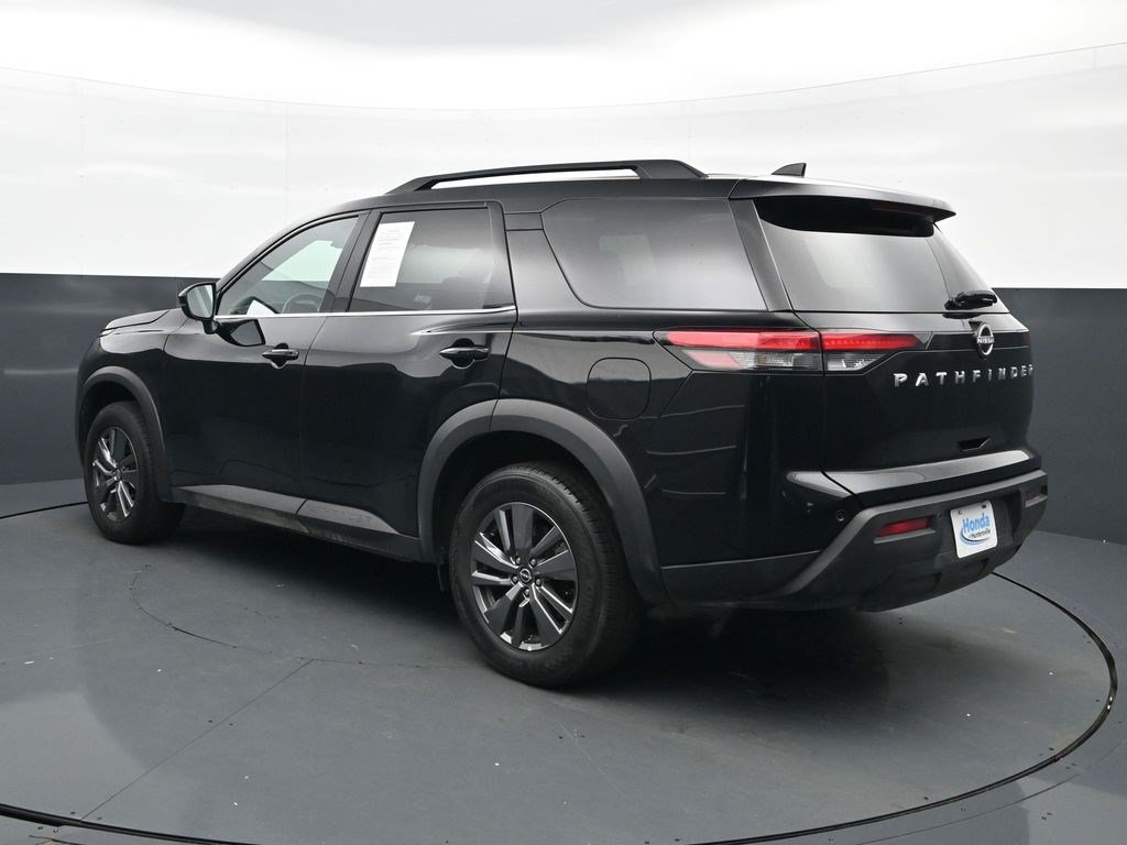 Used 2025 Super Black Nissan SV image 5