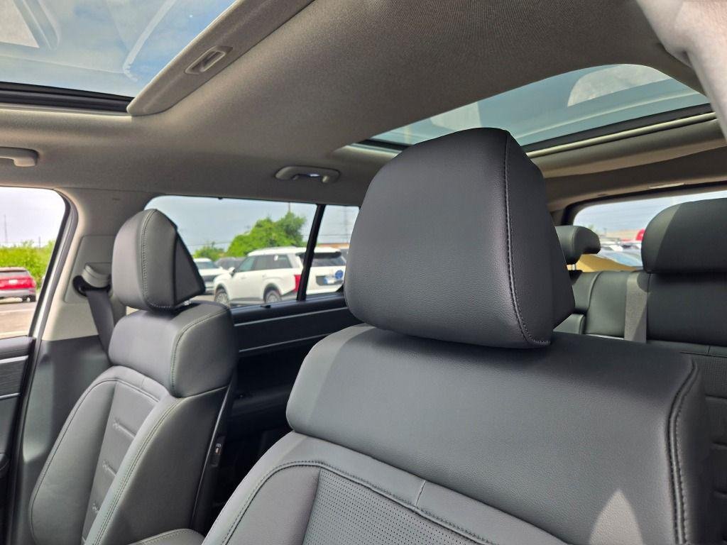New 2026 White Hyundai Limited AWD image 24