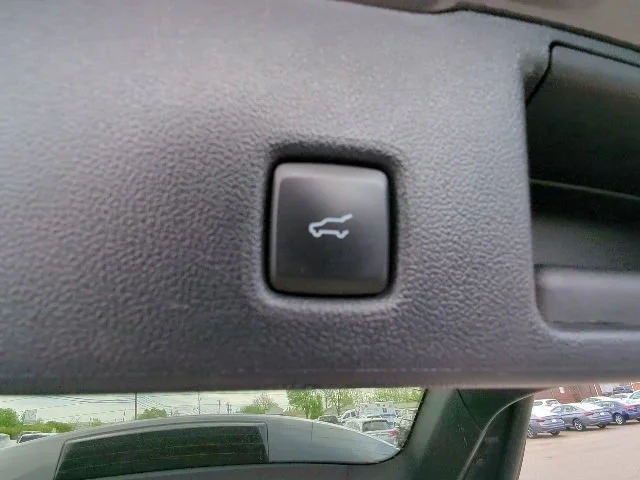 Used 2024  Ford Active image 32