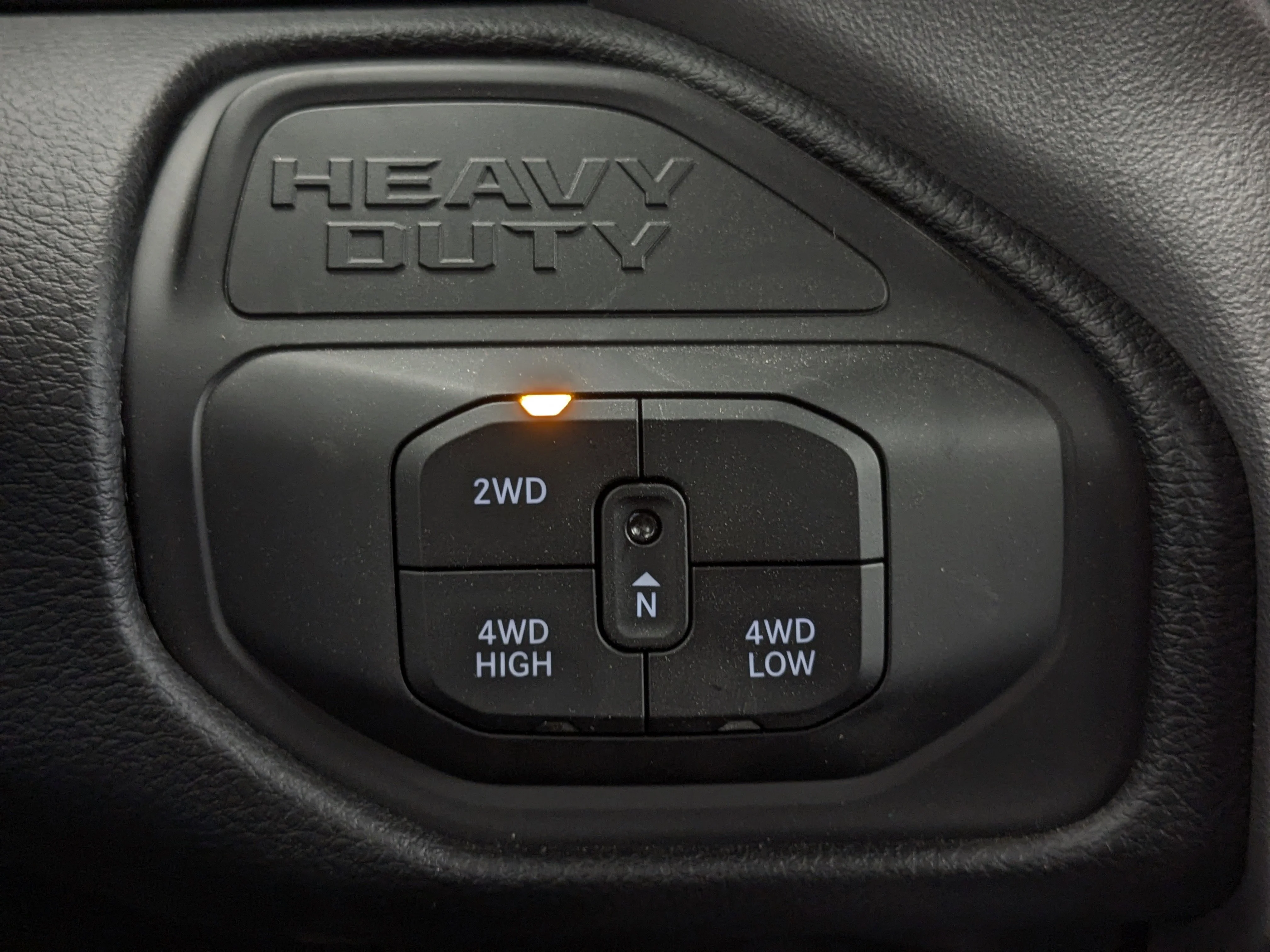 New 2026 Black RAM Big Horn - 6.7L HO Diesel - 12 Nav - Sport App Pkg - 5th Wheel/Gooseneck Prep - Alpine Audio & More image 20