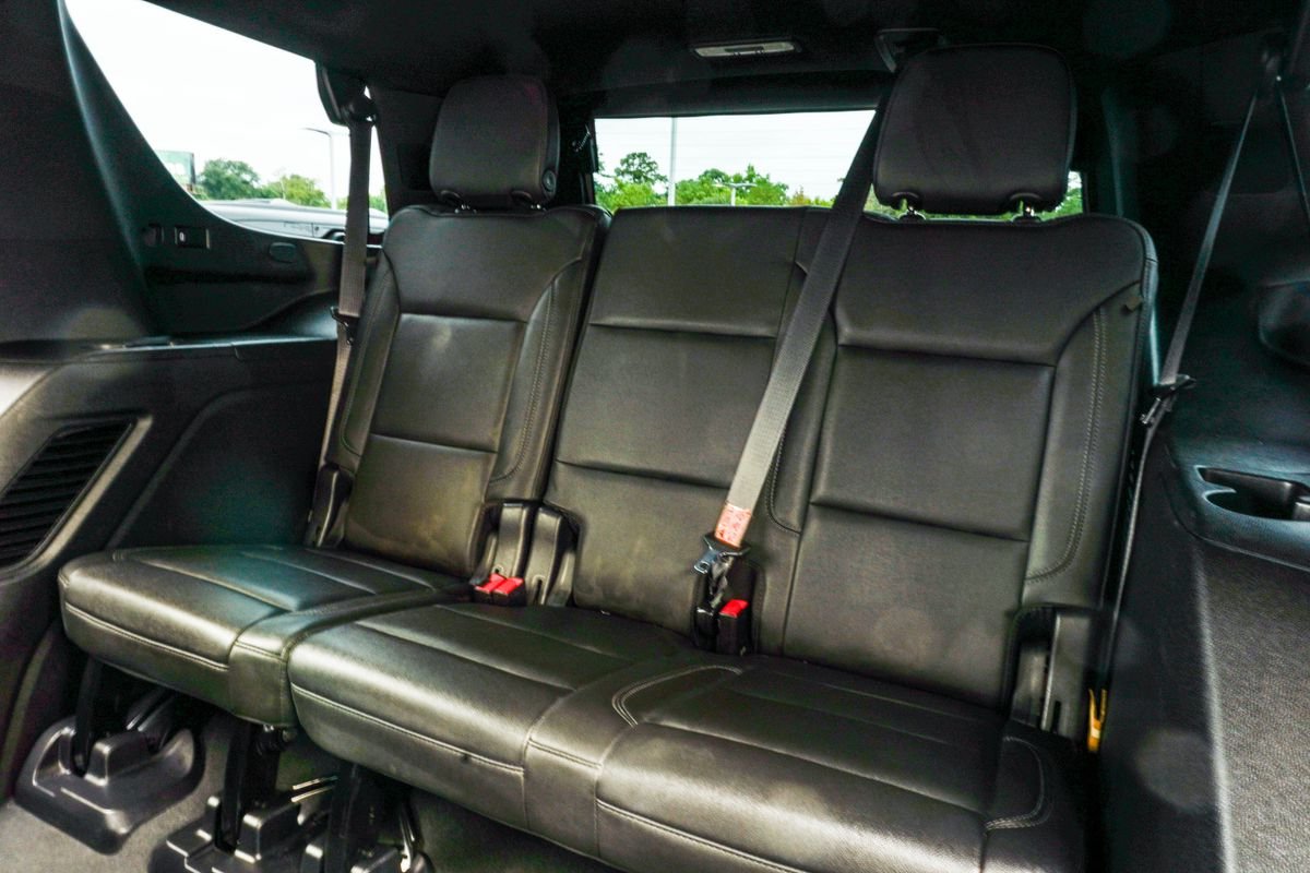 Used 2021 Black Chevrolet Z71 image 39