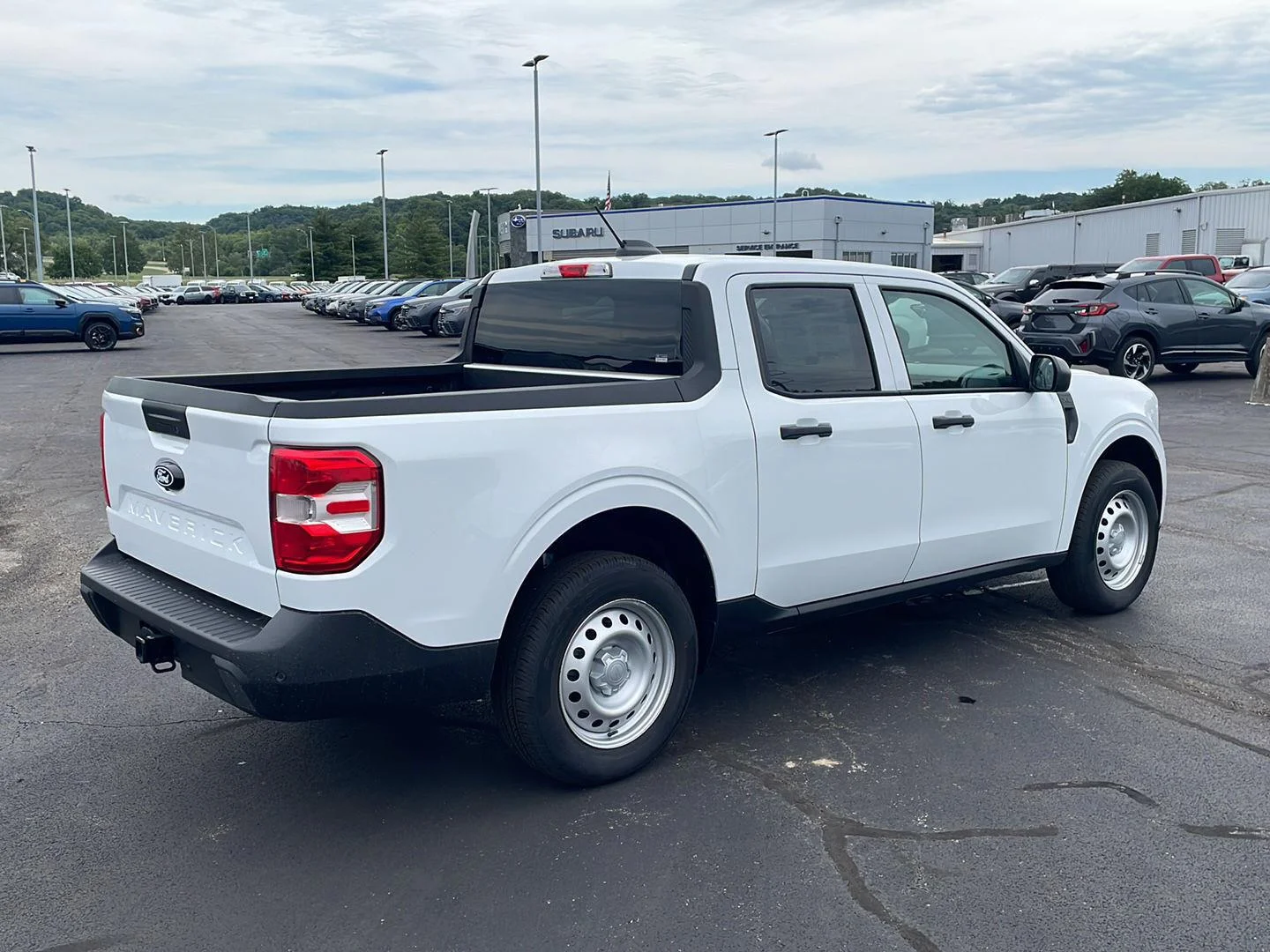 New 2026 Oxford White Ford XL image 5