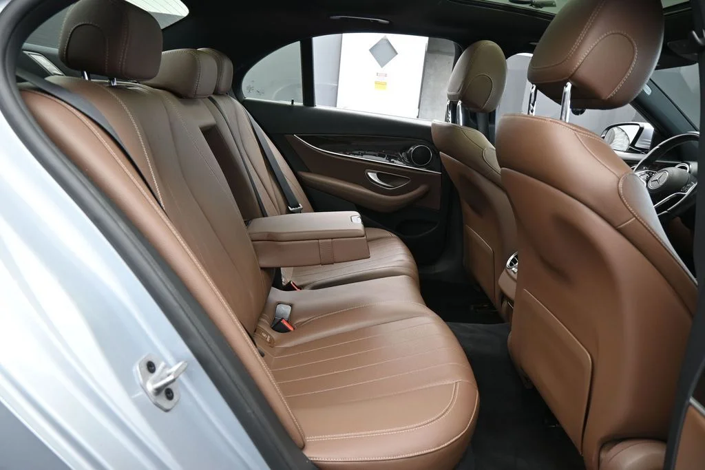Used 2021 Gray Metallic Mercedes-Benz E 450 image 40