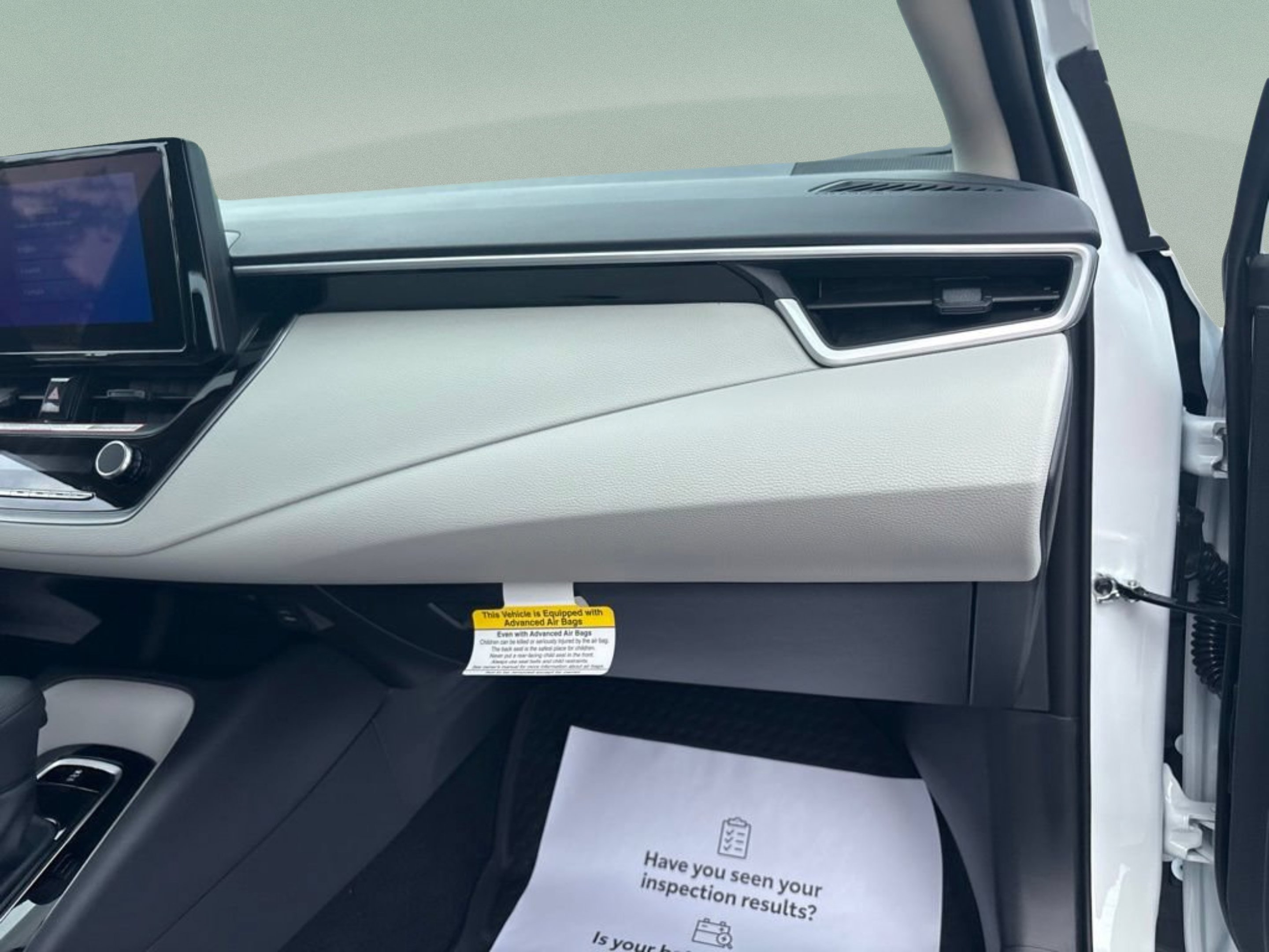New 2026 Wind Chill Pearl Toyota LE image 19