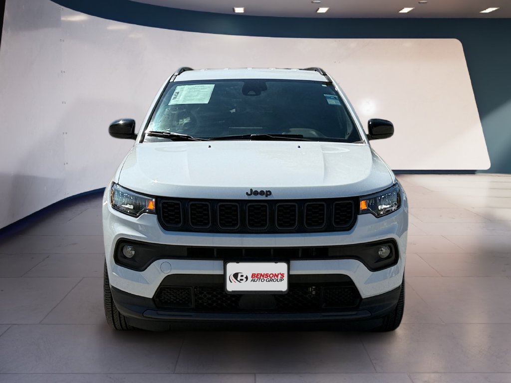 Used 2026 White Jeep Latitude image 8