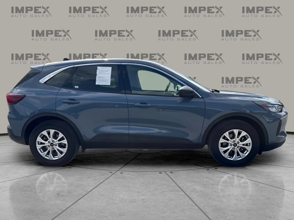 Used 2024 Blue Ford Active image 6