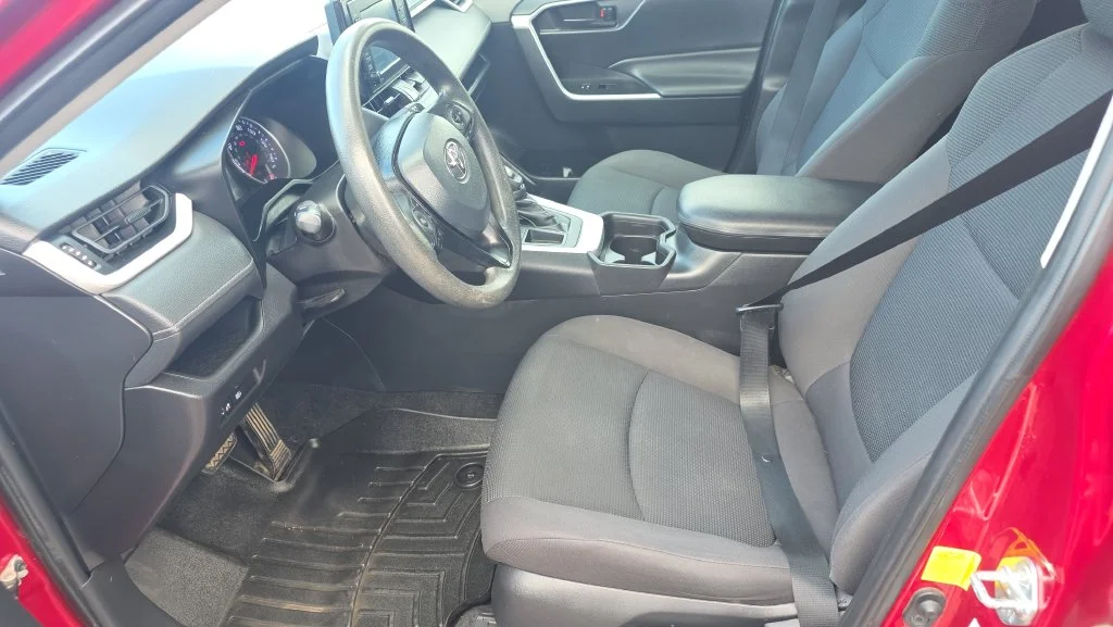 Used 2021 Red Toyota LE image 14